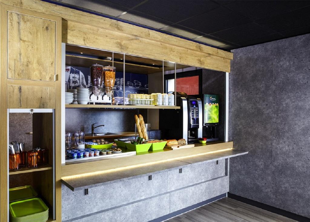Ibis Budget Brignoles Provence Esterno foto