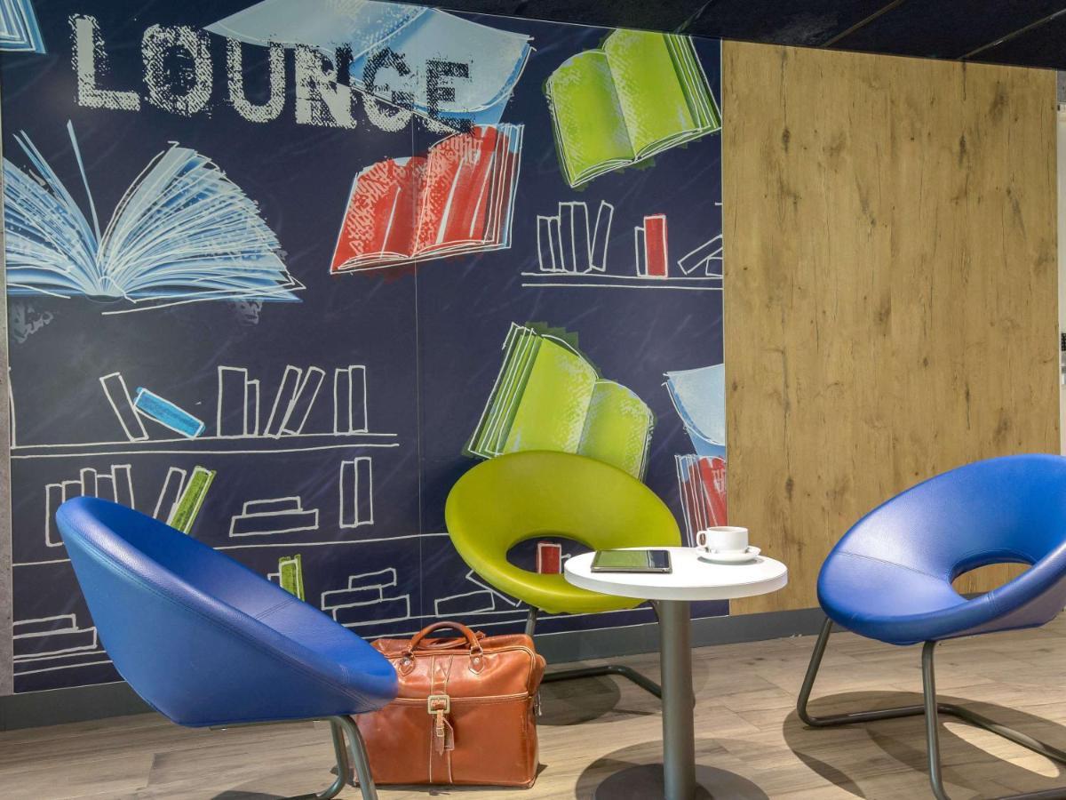 Ibis Budget Brignoles Provence Esterno foto